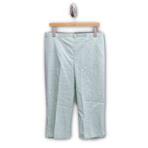 NWT Alfred Dunner Green Gingham Capris, Size 14
